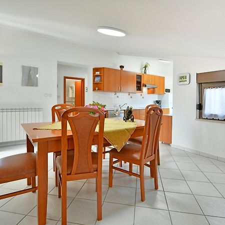 Apartments Pilic Rosini Екстериор снимка
