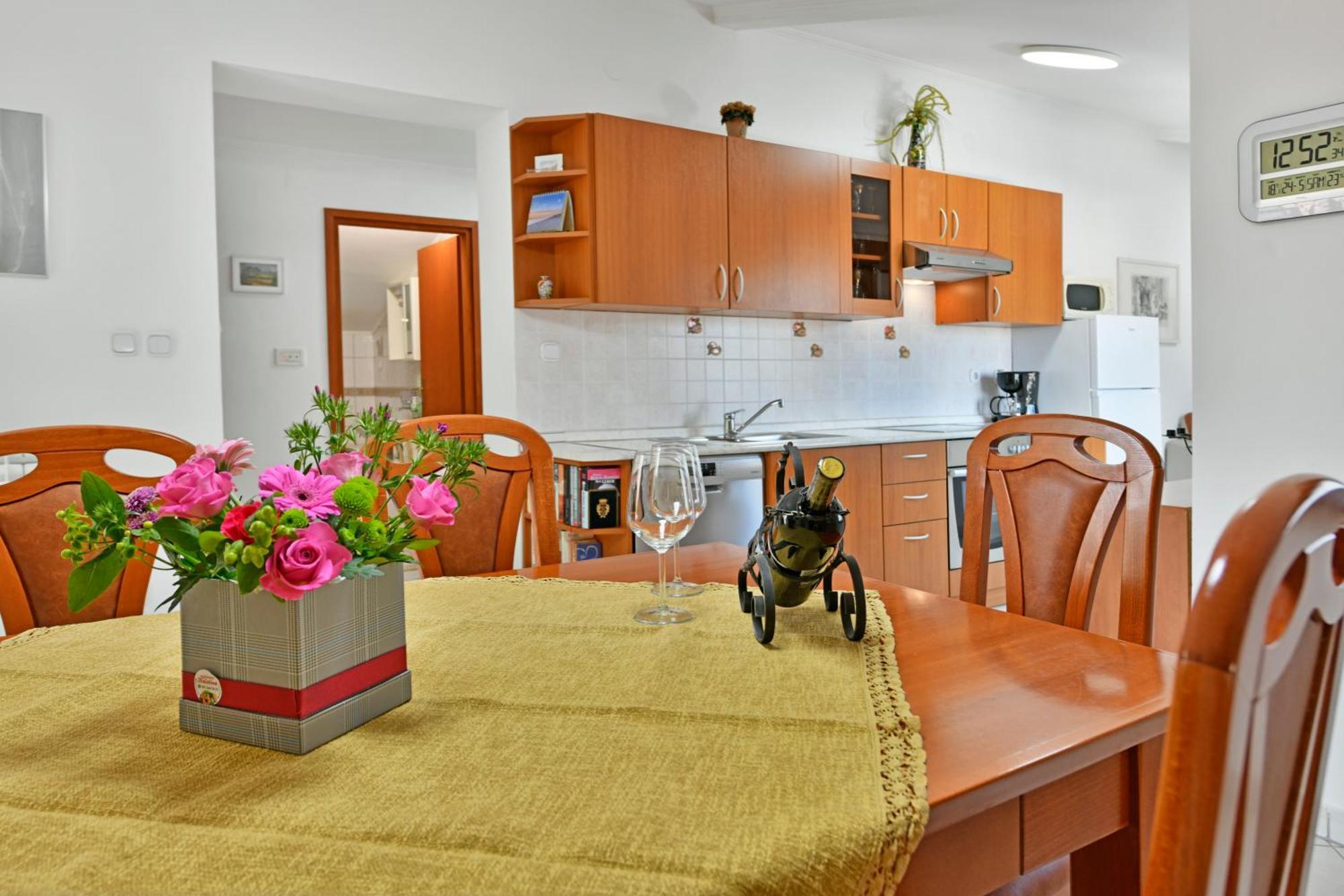 Apartments Pilic Rosini Екстериор снимка