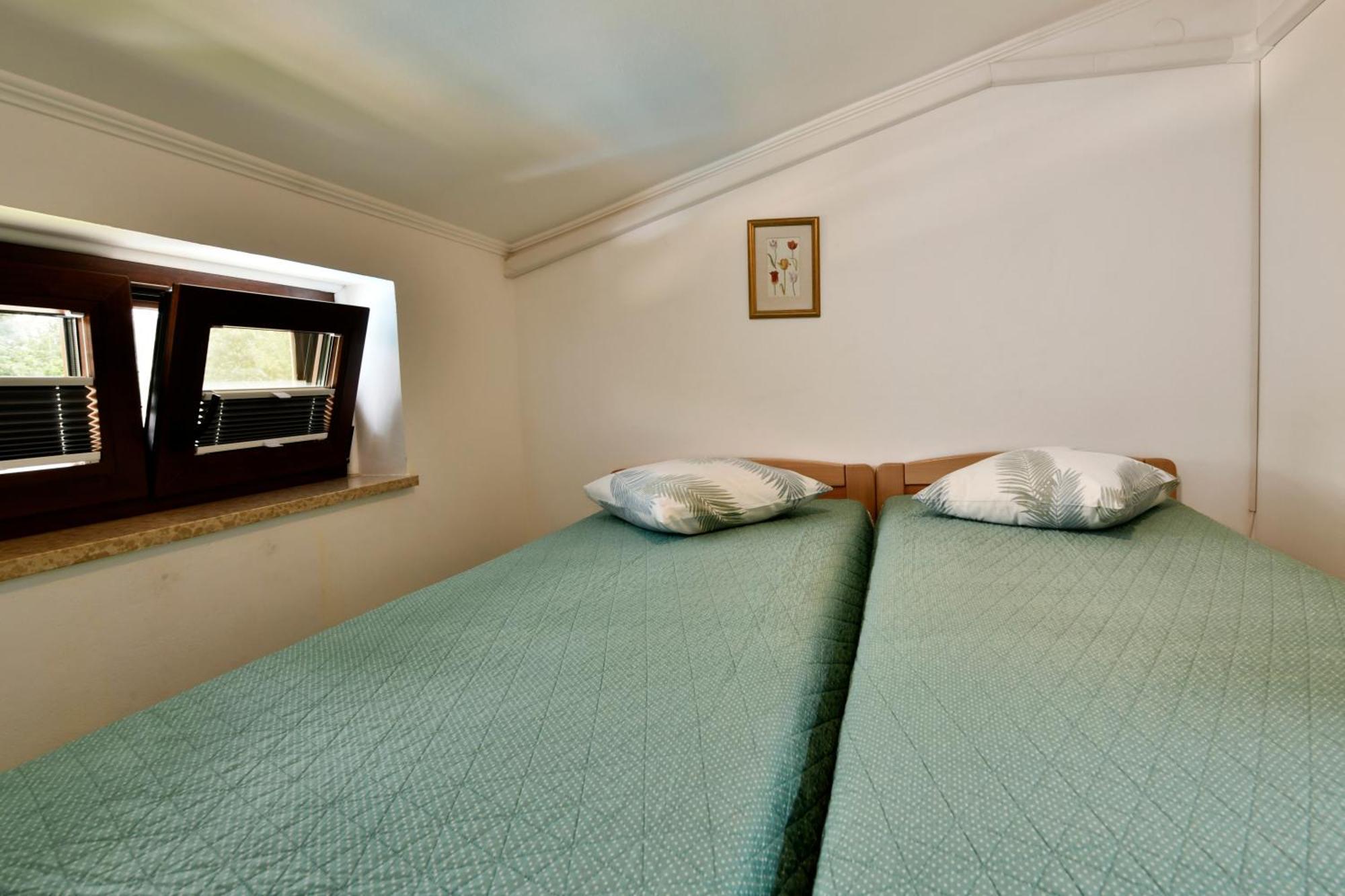 Apartments Pilic Rosini Екстериор снимка