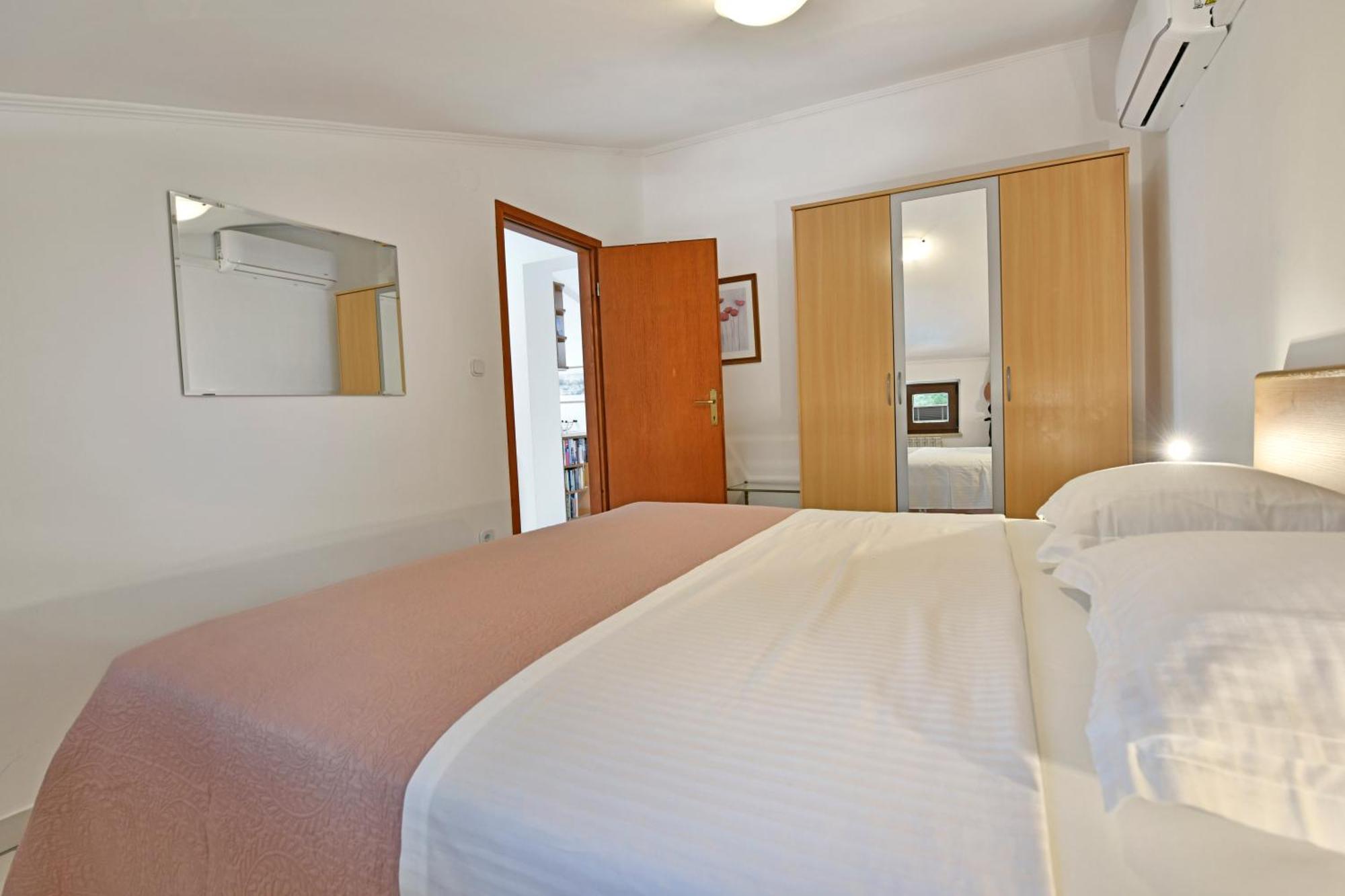 Apartments Pilic Rosini Екстериор снимка