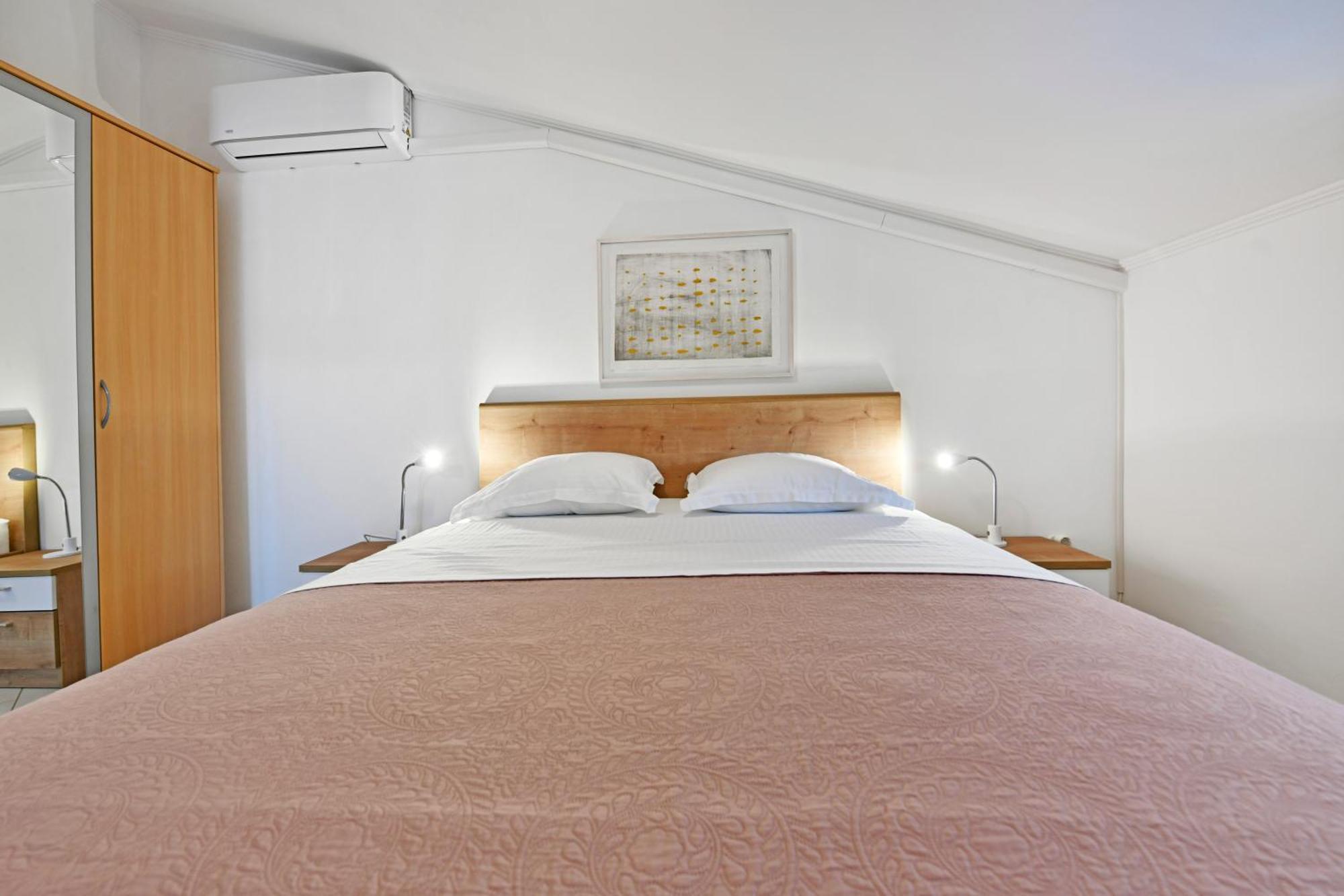 Apartments Pilic Rosini Екстериор снимка
