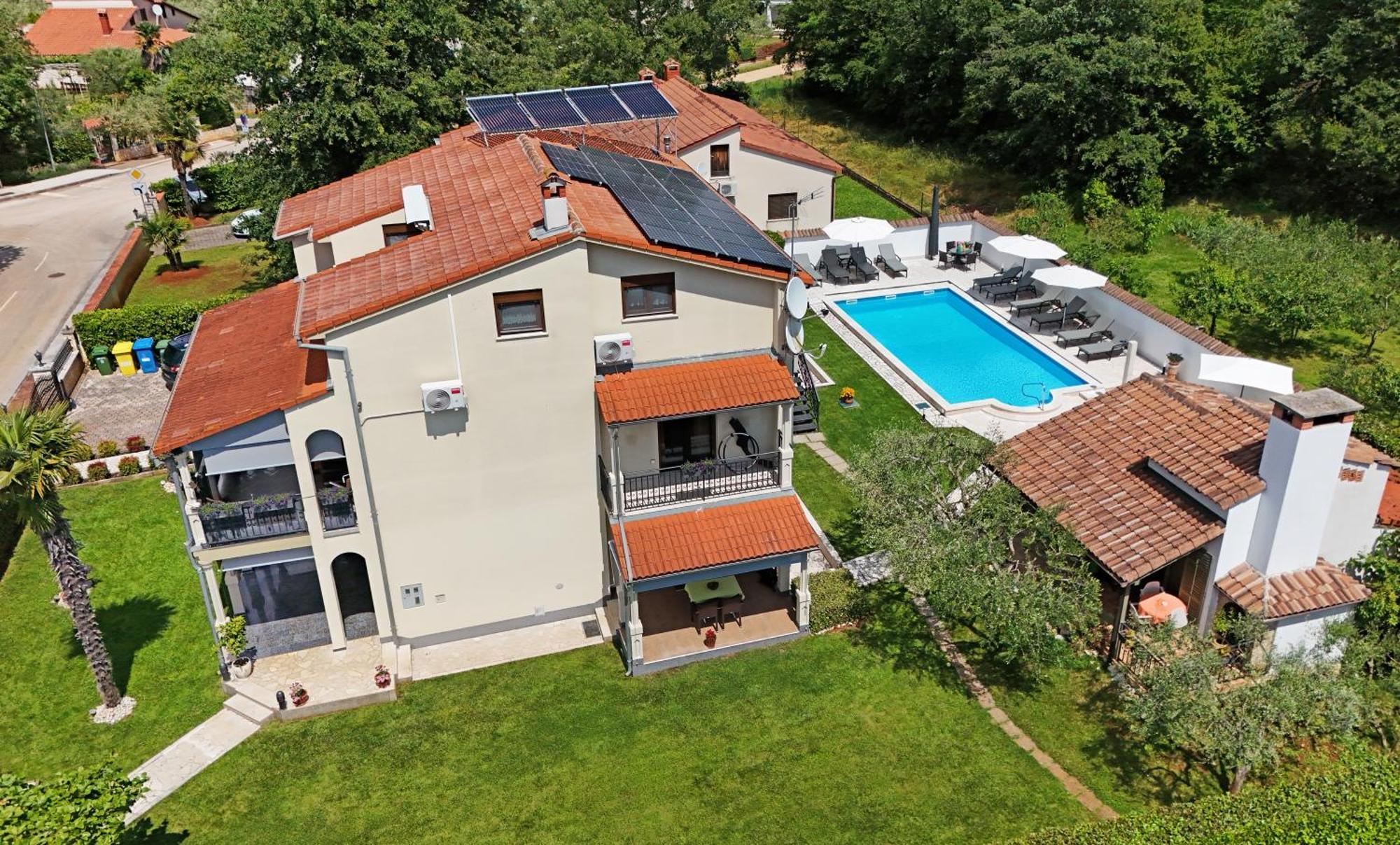 Apartments Pilic Rosini Екстериор снимка