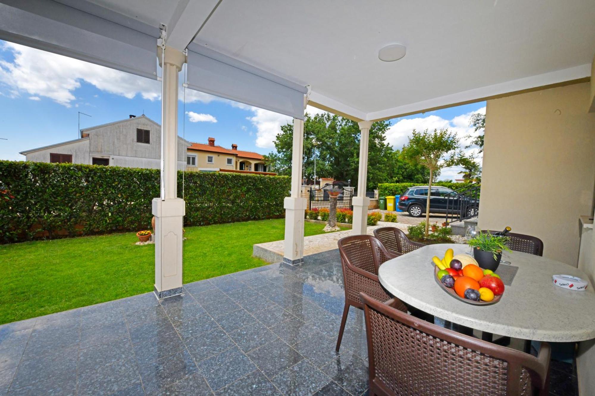 Apartments Pilic Rosini Екстериор снимка