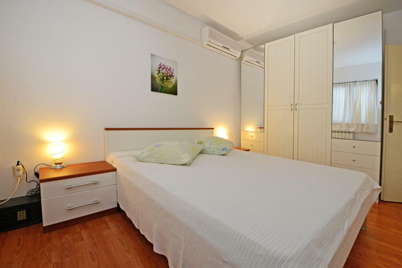 Apartments Pilic Rosini Екстериор снимка