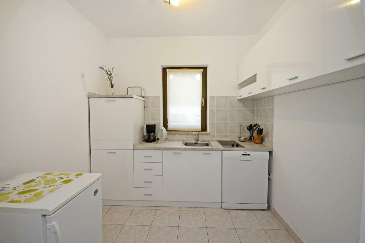 Apartments Pilic Rosini Екстериор снимка