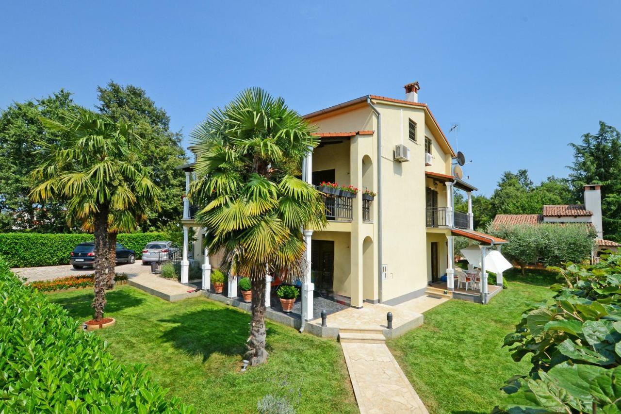 Apartments Pilic Rosini Екстериор снимка